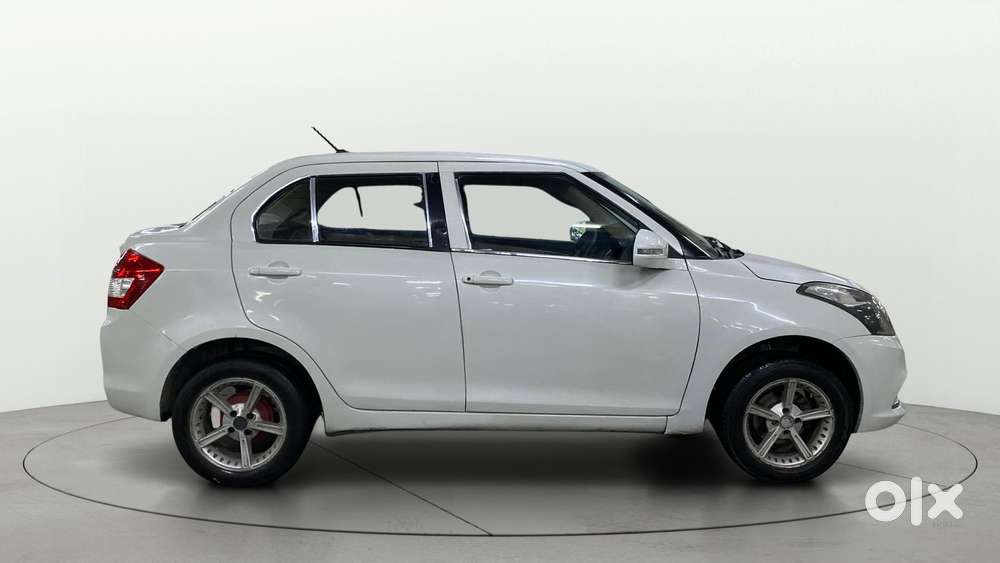 Maruti Suzuki Swift Dzire 1.2 Vxi Bsiv, 2016, Cng & Hybrids