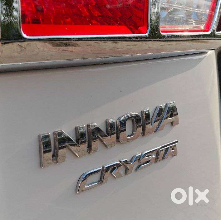 Toyota Innova Crysta 2.4 G Mt, 2022, Diesel