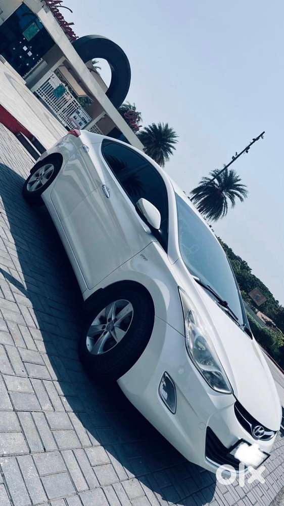 Super Tight Condition Hyundai Elentra