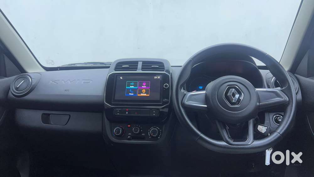 Renault Kwid 1.0 Rxt Amt, 2022, Petrol