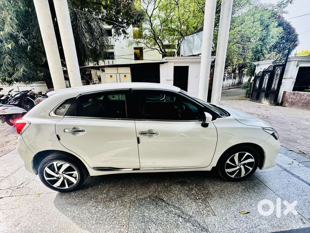 Toyota Glanza G Smart Hybrid, 2023, Petrol