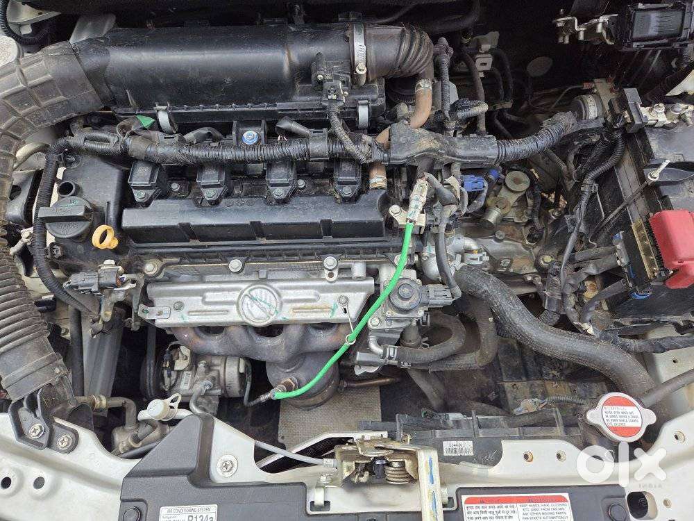 Maruti Suzuki Swift Vvt Zxi, 2022, Petrol