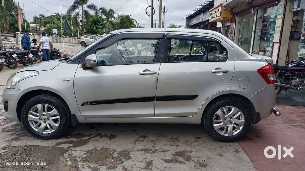 Maruti Suzuki Swift Dzire Zdi Bsiv, 2015, Diesel