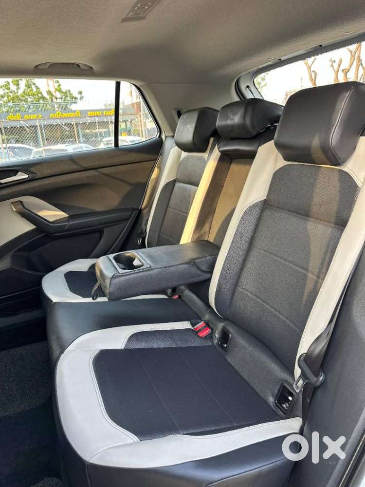 Volkswagen Taigun 1.0 Tsi Topline At, 2022, Petrol