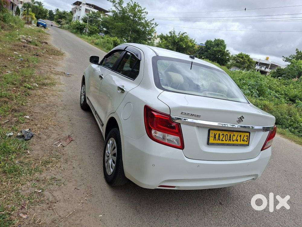 Maruti Suzuki Swift Dzire Vxi Optional, 2024, Petrol