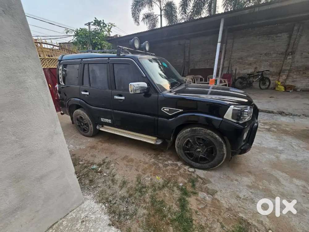 Mahindra Scorpio 2020 Diesel Manual
