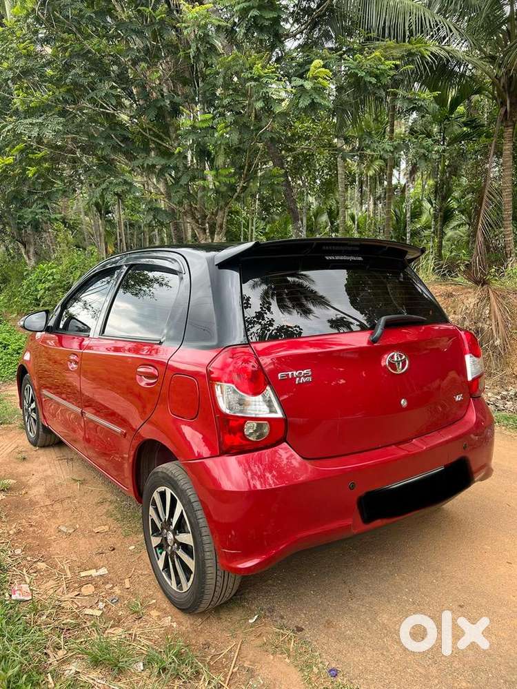 Toyota Etios Liva 2017 Petrol Well Maintained