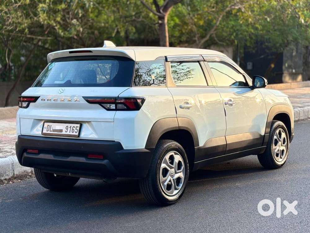 Maruti Suzuki Brezza 1.5 Vxi Cng, 2025, Cng & Hybrids