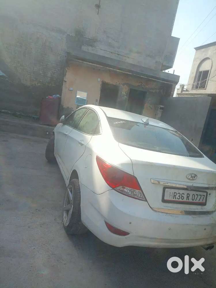 Hyundai Verna Diesel Manual 2012