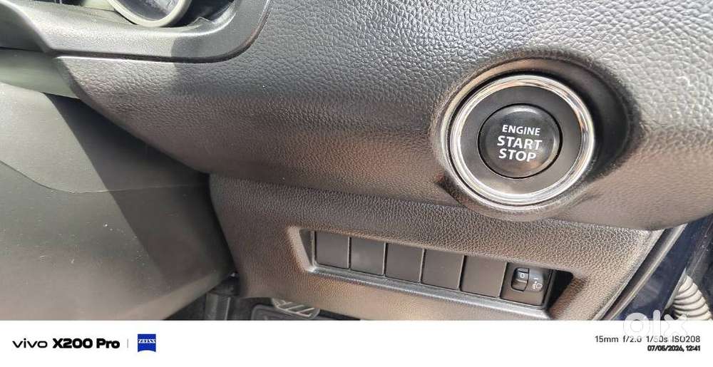 Maruti Suzuki Swift Amt Zxi, 2019, Petrol