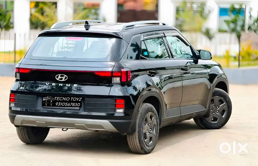 Hyundai Venue S 1.2 Petrol, 2022, Petrol