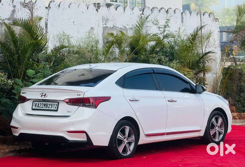 Hyundai Verna, 2019, Petrol