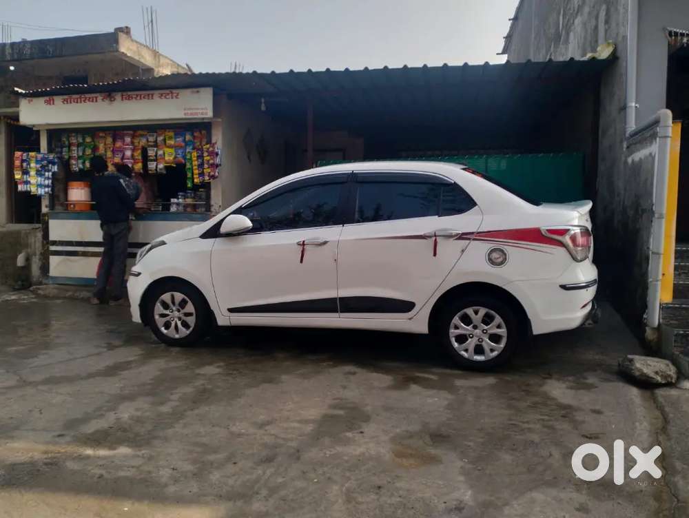 Hyundai Xcent 2017 Petrol 90000 Km Driven
