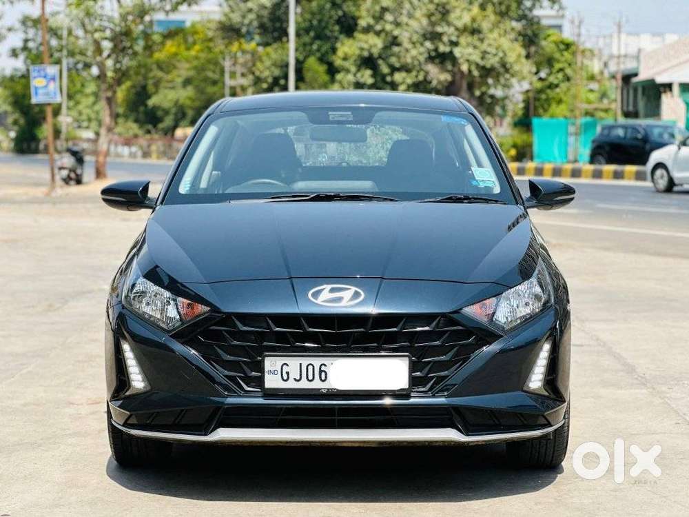 Hyundai I20 Sportz 1.2 Ivt, 2024, Petrol
