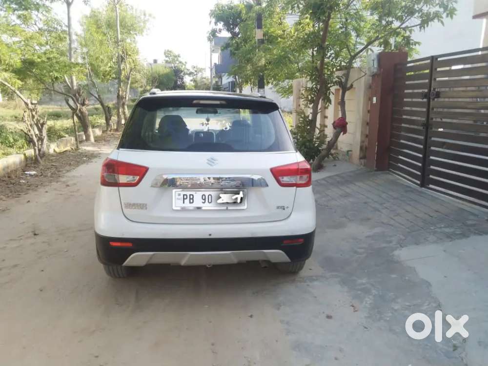 Maruti Suzuki Brezza 2016 Diesel 69800 Km Driven