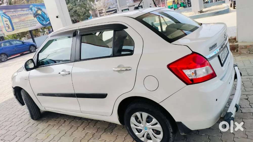 Maruti Suzuki Swift Dzire 2015 Diesel 87500 Km Driven
