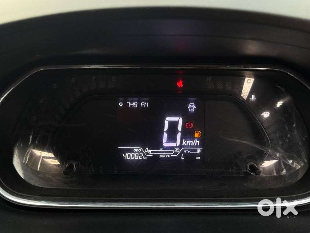 Tata Tiago 1.2 Revotron Xt (o), 2023, Petrol