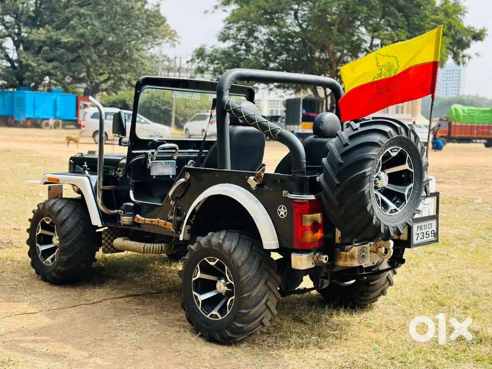 Mahindra Jeep