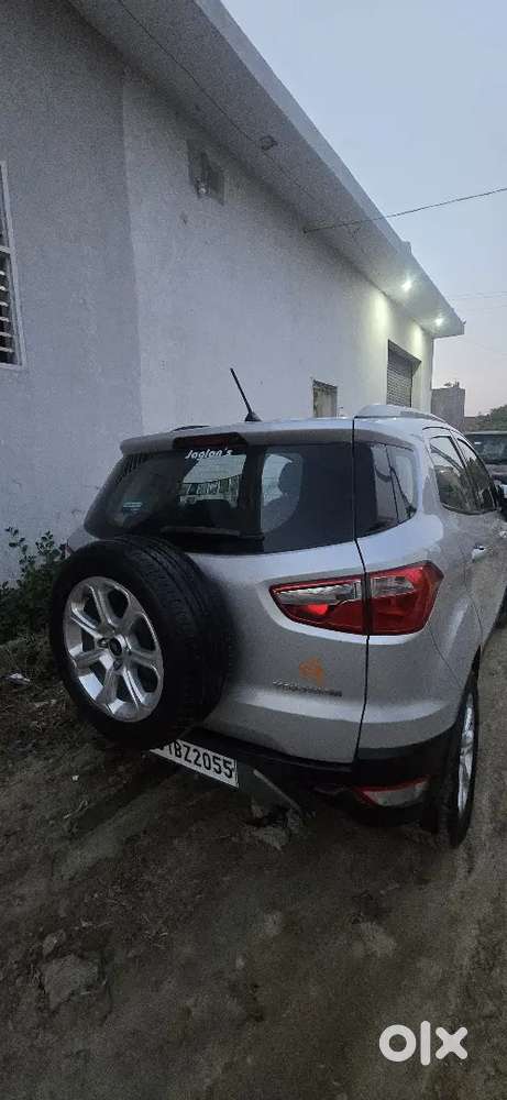 Ford Ecosport Dec.2019 Petrol/cng With Sunroof