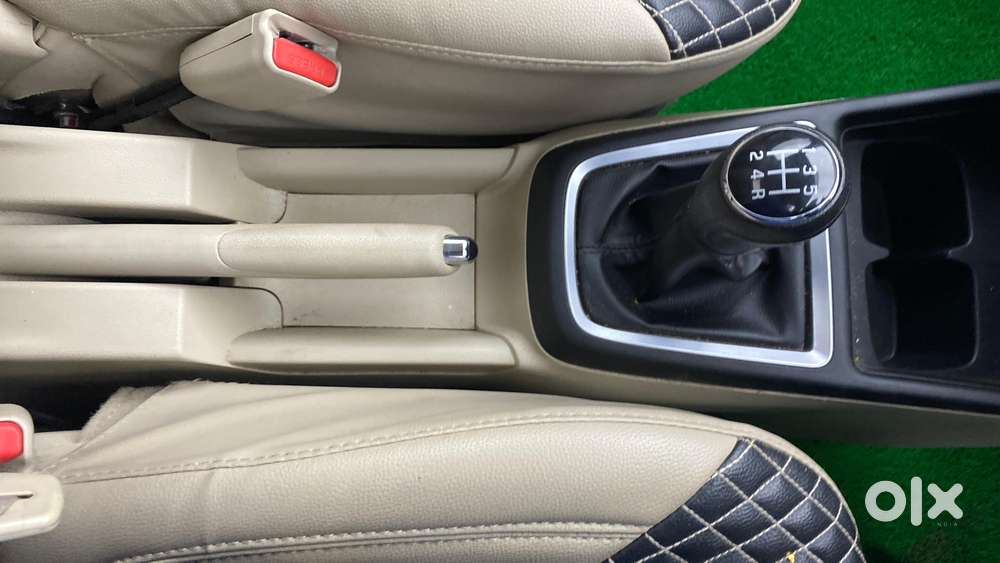 Maruti Suzuki Swift Dzire 1.2 Vxi Bsiv, 2022, Petrol
