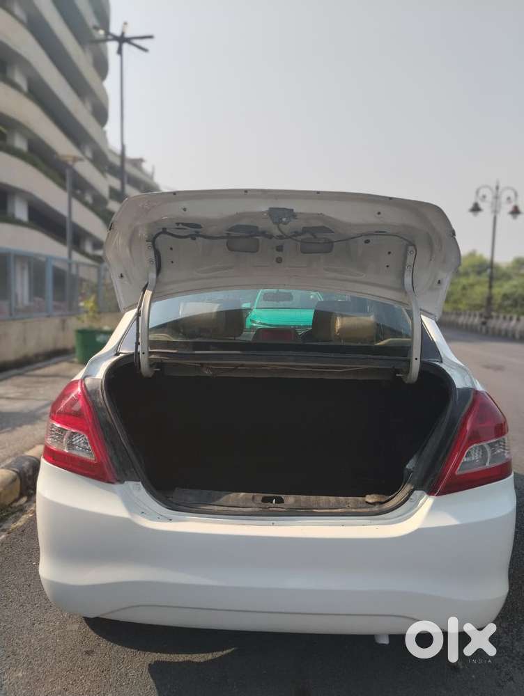 Maruti Suzuki Swift Dzire Vxi Optional, 2015, Petrol