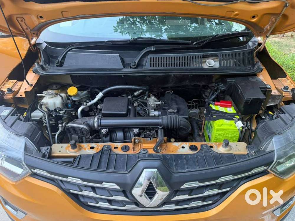 Renault Triber Rxz, 2020, Petrol