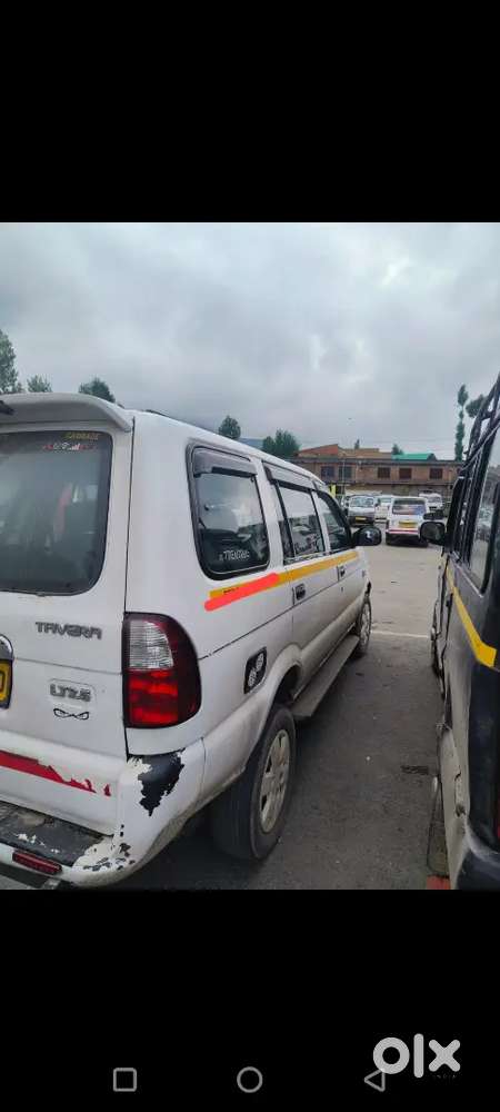 Chevrolet Tavera 2013