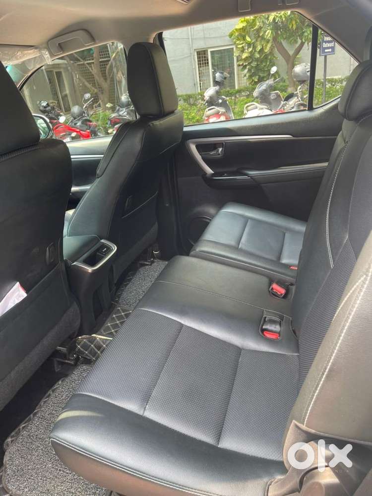Toyota Fortuner 2023 Diesel 16000 Km Driven
