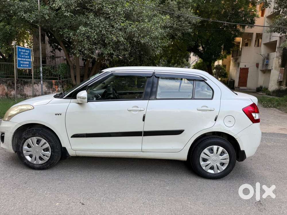 Maruti Suzuki Swift Dzire Vxi Optional, 2012, Petrol
