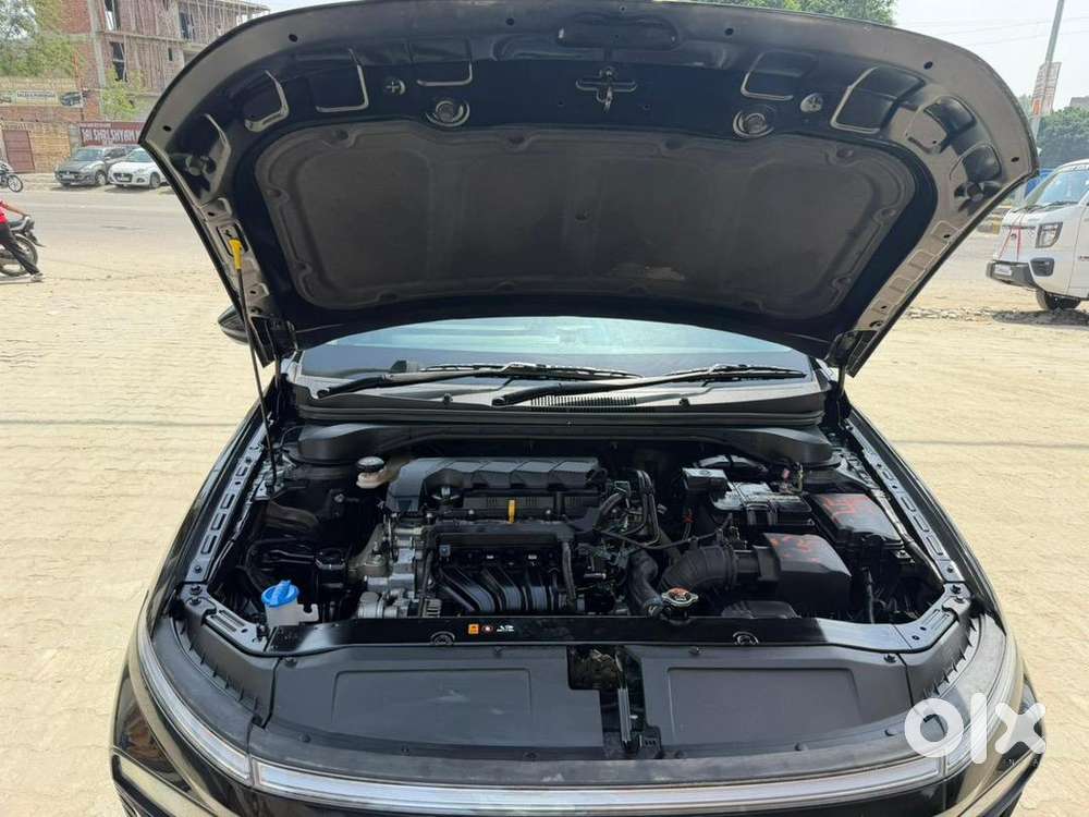 Hyundai Verna 2025 Petrol Well Maintained