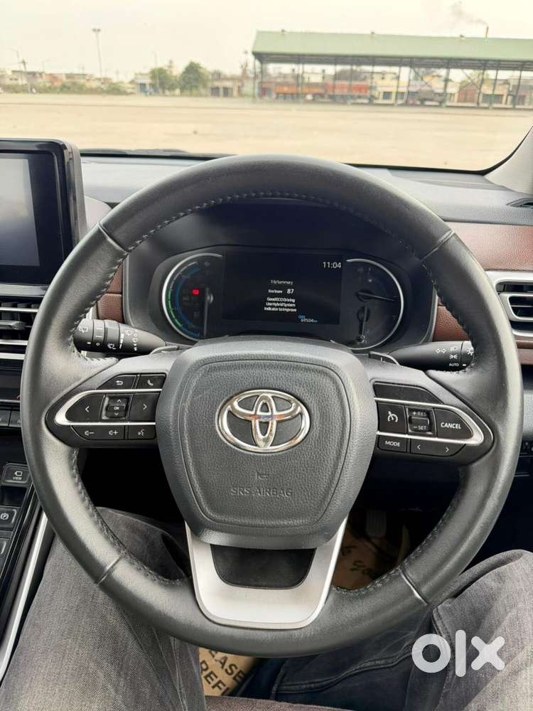 Toyota Innova Hycross 2.0 Vx Hybrid 7 Str, 2023, Electric