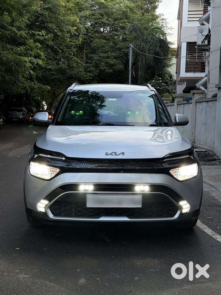 Kia Carens 1.5 Prestige 7 Str, 2023, Petrol