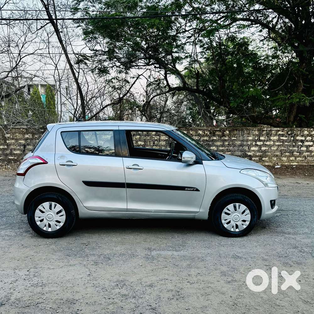 Maruti Suzuki Swift Vxi Optional, 2012, Cng & Hybrids