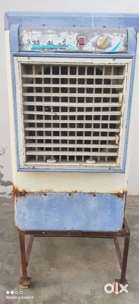 Seeling  heavy duty old cooler with stand.