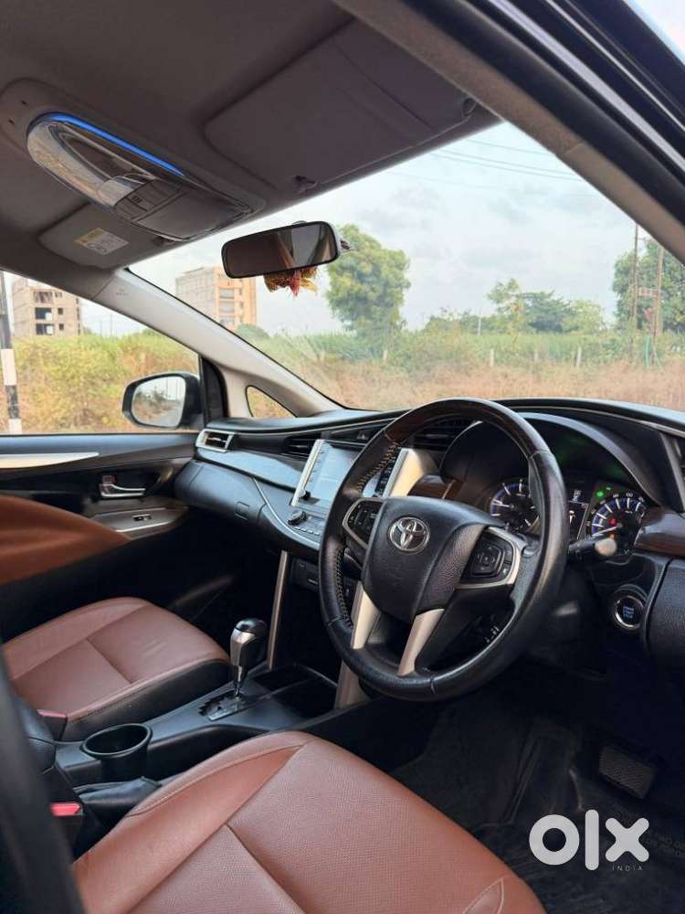Toyota Innova Crysta 2.5z, 2022, Diesel