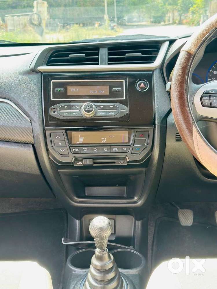 Honda Brio S Mt, 2017, Petrol