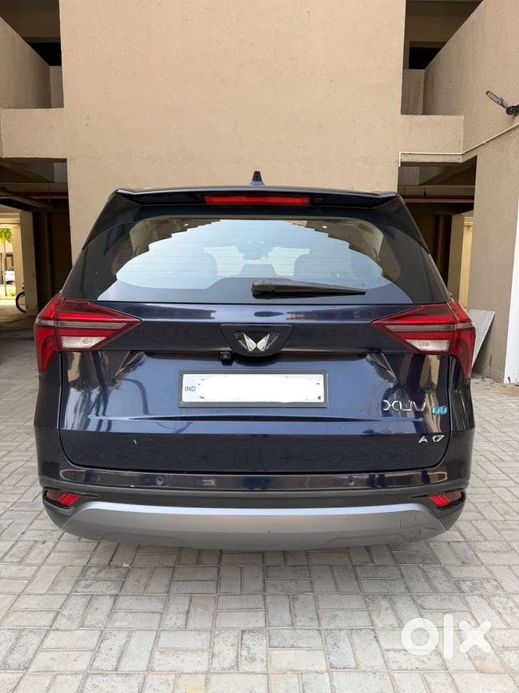 Mahindra Xuv700 Ax7l Luxury Pack Diesel Manual