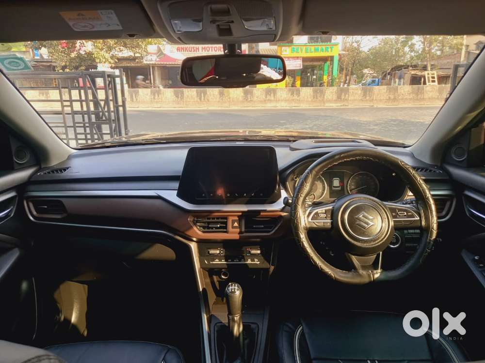 Maruti Suzuki Brezza 1.5 Zxi Plus Smart Hybrid, 2023, Petrol