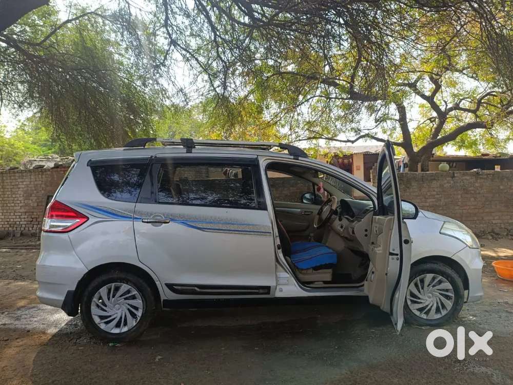 Maruti Suzuki Ertiga 2016