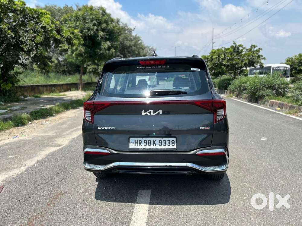 Kia Carens Luxury 1.5 Diesel Imt 7 Str, 2023, Petrol
