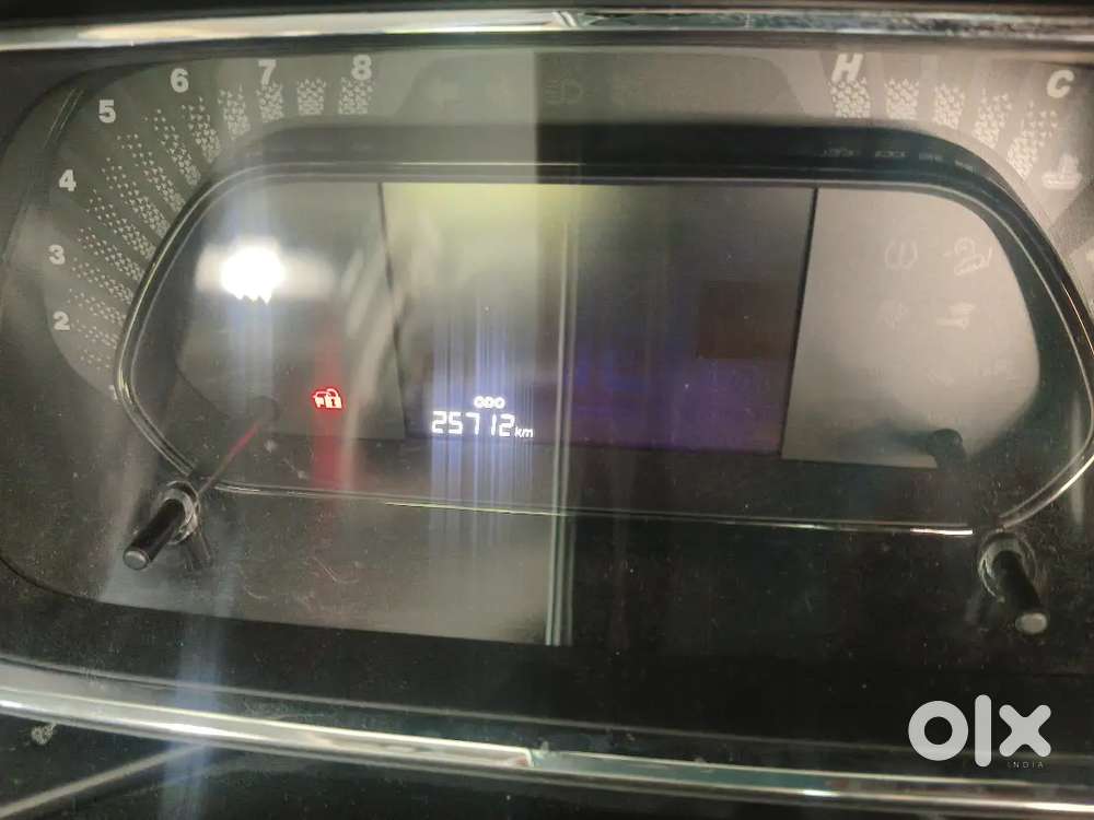 Tata Nexon Xm 2022 Petrol Well Maintained