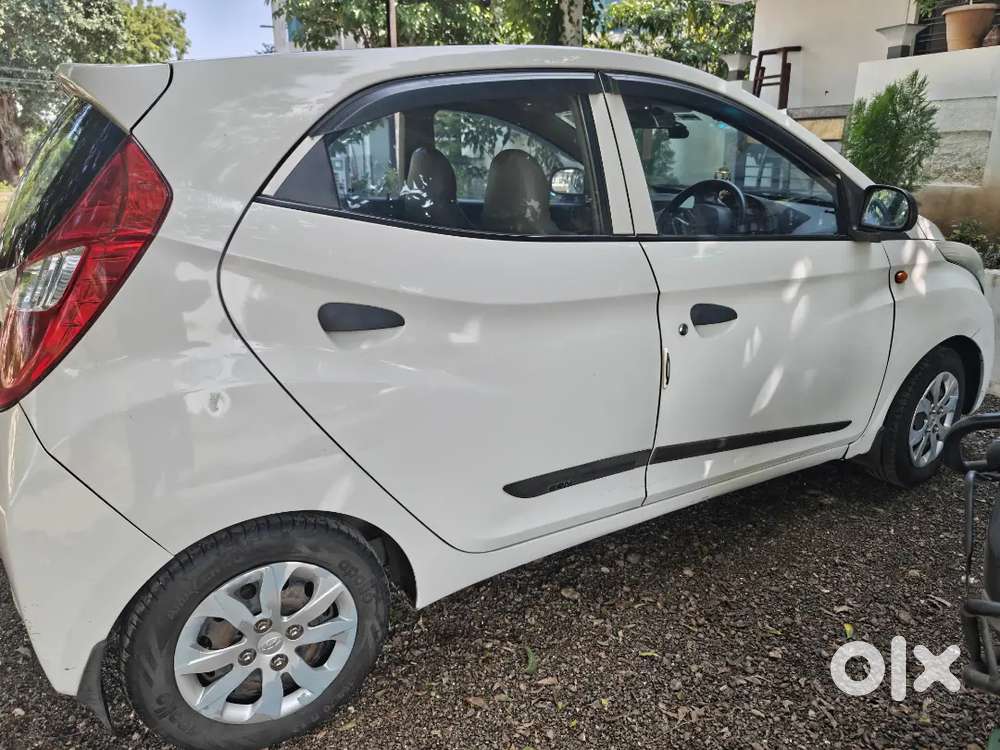Hyundai Eon Magna+ Petrol 2016