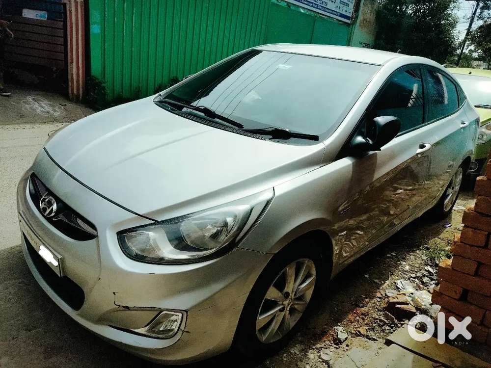 Hyundai Verna Sx 2012