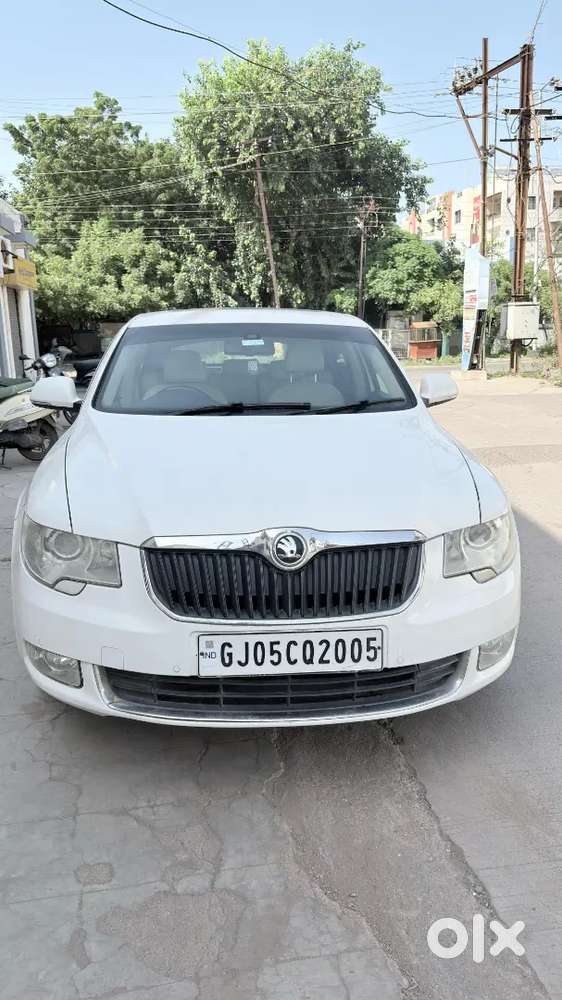 Skoda Superb 2011