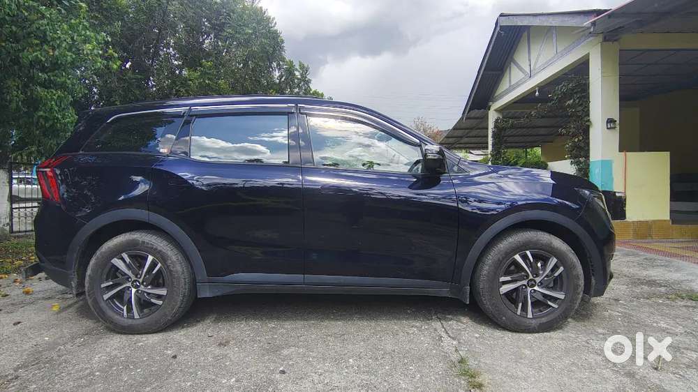 Mahindra Xuv700 Petrol 2025