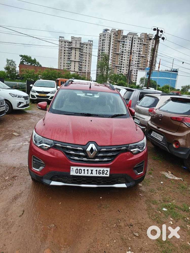 Renault Triber 1.0 Rxz Dual Tone, 2021, Petrol