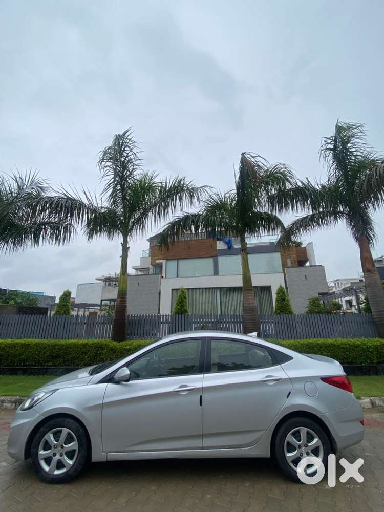 Hyundai Fluidic Verna 2012 Cng & Hybrids Well Maintained