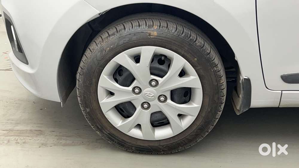 Hyundai Grand I10 1.2 Kappa Sportz, 2016, Petrol