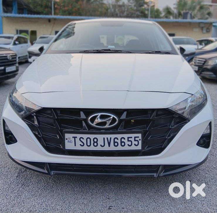 Hyundai I20 Sportz 1.2 Vtvt, 2023, Petrol