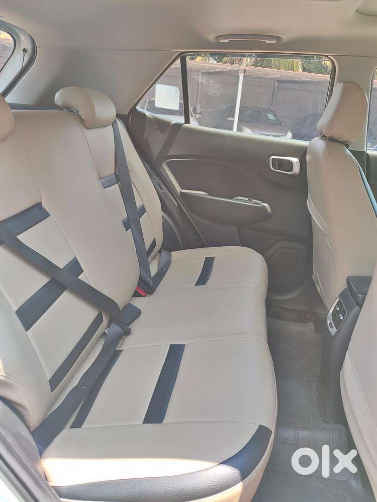 Hyundai Venue, 2021, Petrol